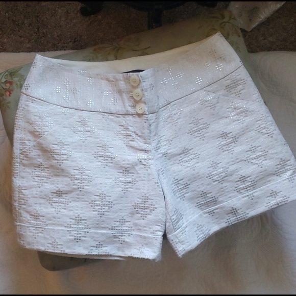 Dress shorts Size 4 (Lot of 2) - Picture 2 of 8